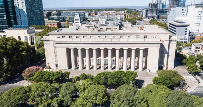 Buenos Aires Üniversitesi. Arjantin